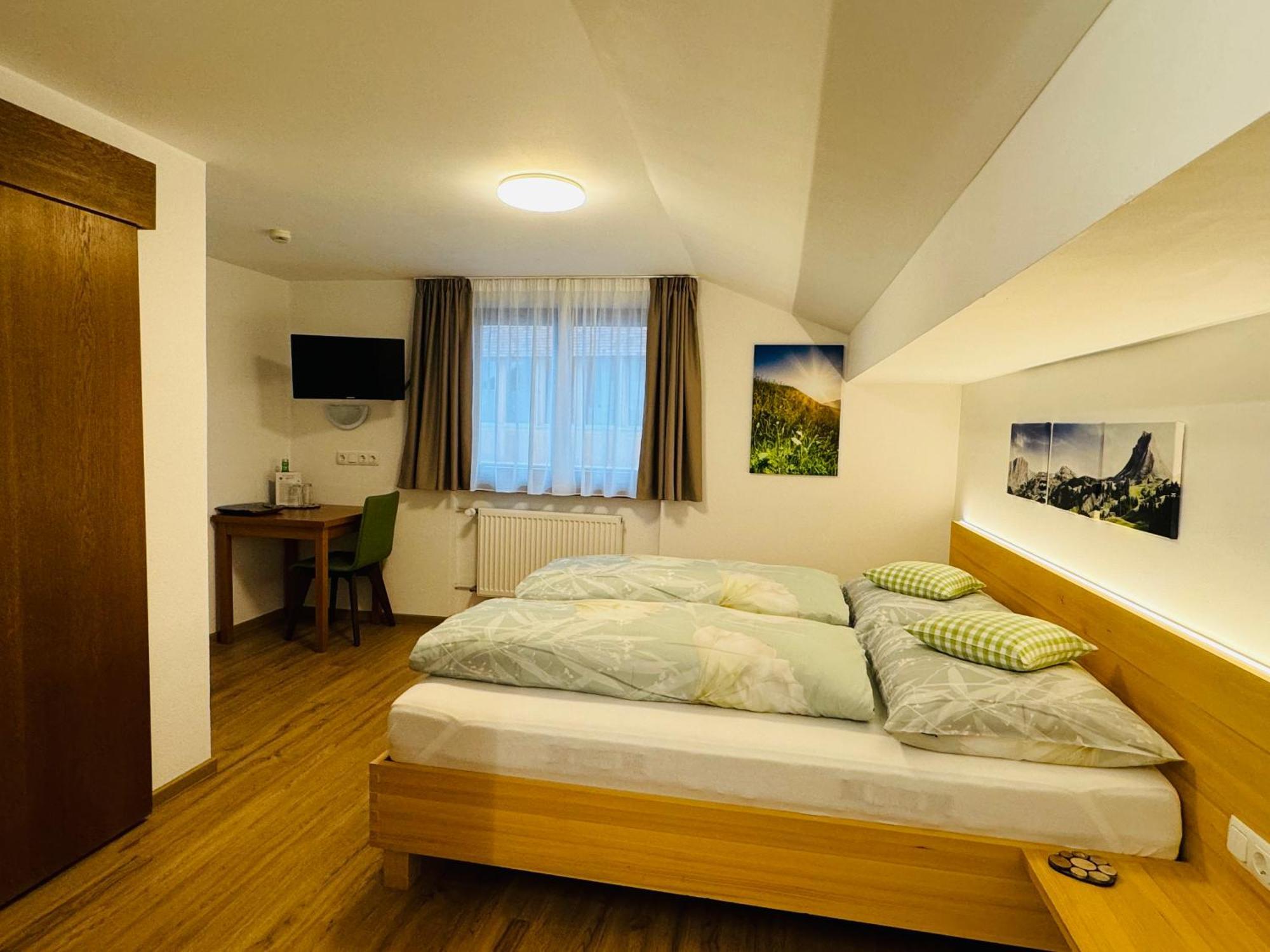 Hotel Garni Enzian 达米尔斯 外观 照片